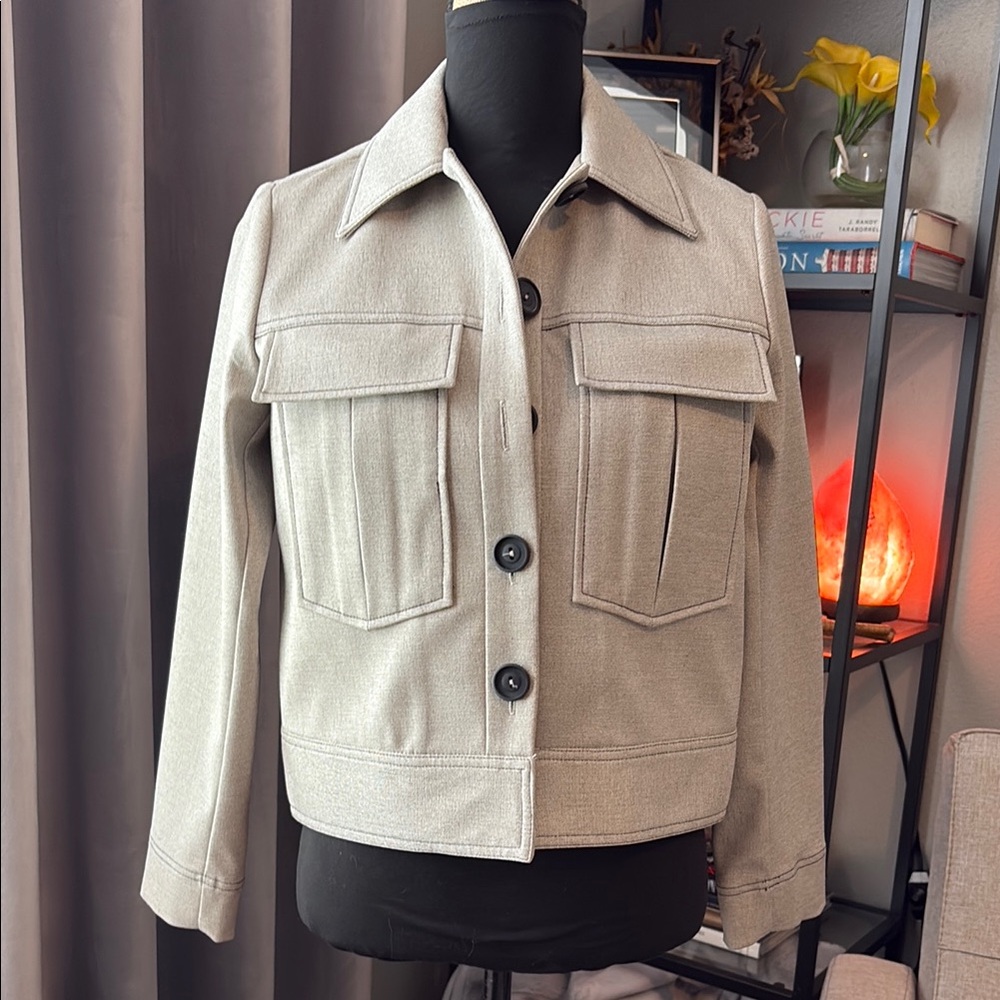 Women's Gray Jacket